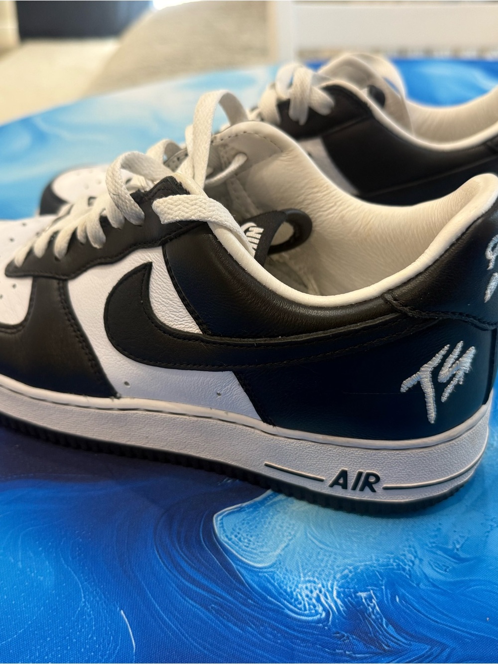 Nike Terror Squad X Air Force 1 Low "Blackout"